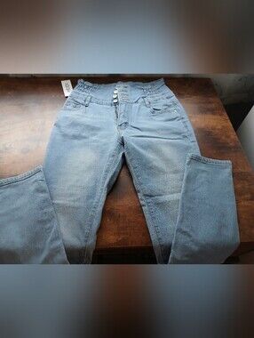High-Waist Light Blue Women’s Jeans